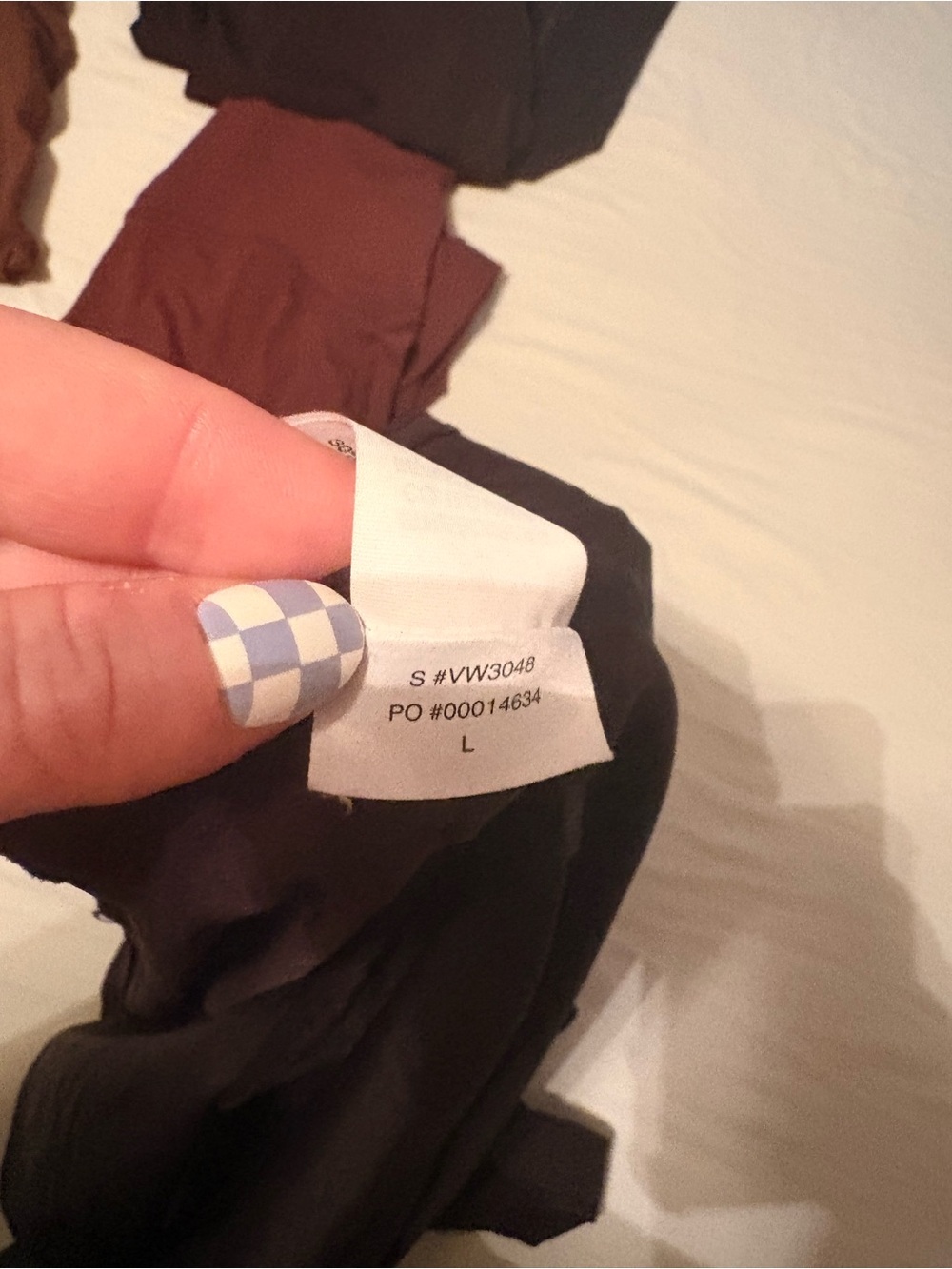 Vuori Luna black shorts - Picture 3 of 3